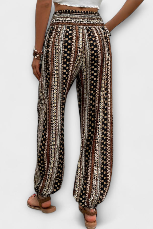 סקארלט - מכנסיים עם גרפיקה אתנית