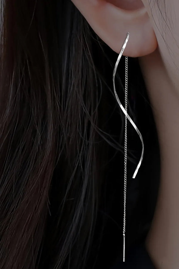 עגילי לונג עם עיצוב מגלי