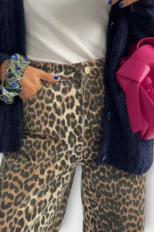 צ'נדרה - ג'ינס וינטג' בדוגמת נמר