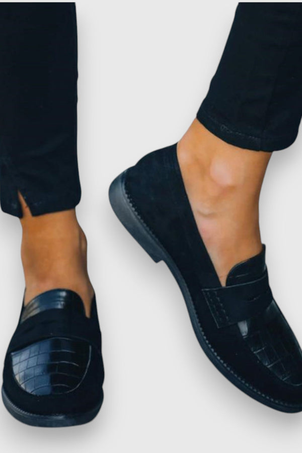 שרה – לואפר