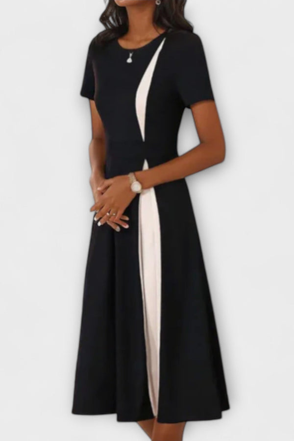 הנר - שמלת מידי בשחור-לבן