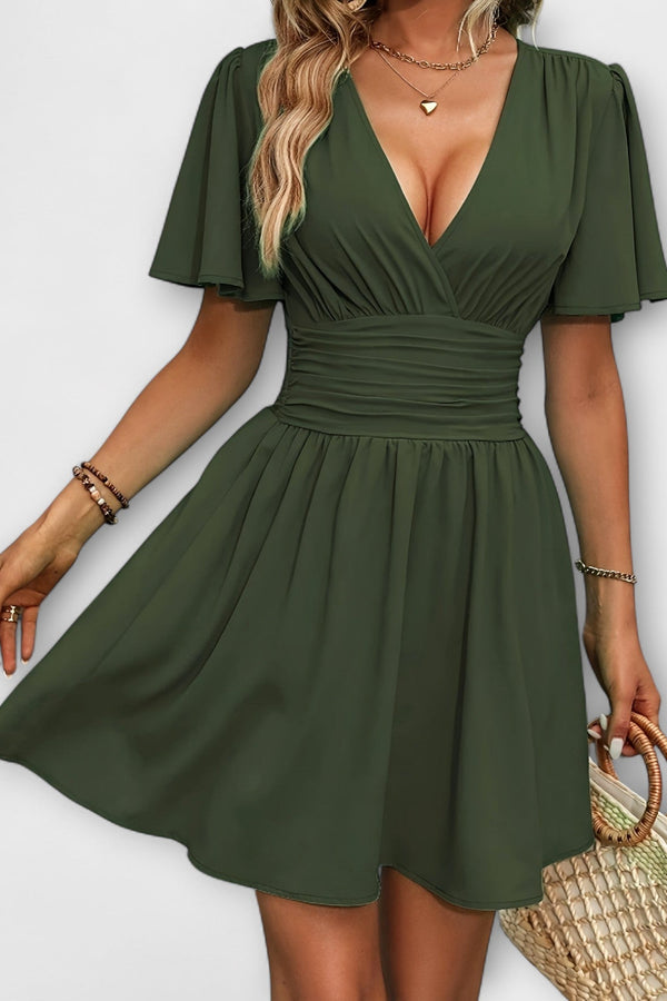 וינסלט - שמלה עם מותן מקופלת ו-V-צוואר