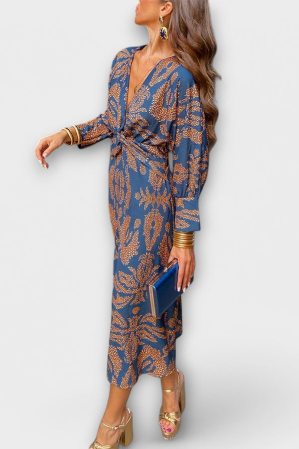 אוריאנה - שמלה אלגנטית עם שרוולים ארוכים